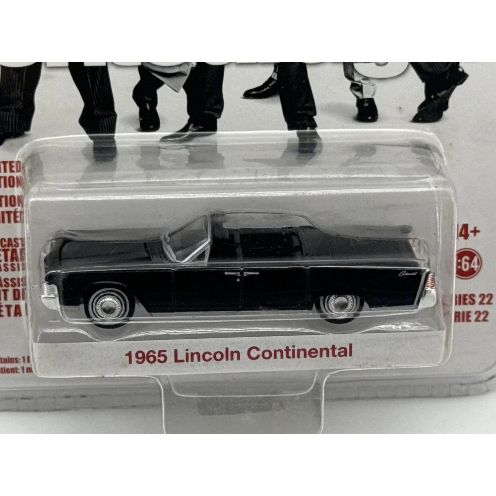 Greenlight Hollywood 1:64 Entourage 1:64 Diecast Car Black Metal